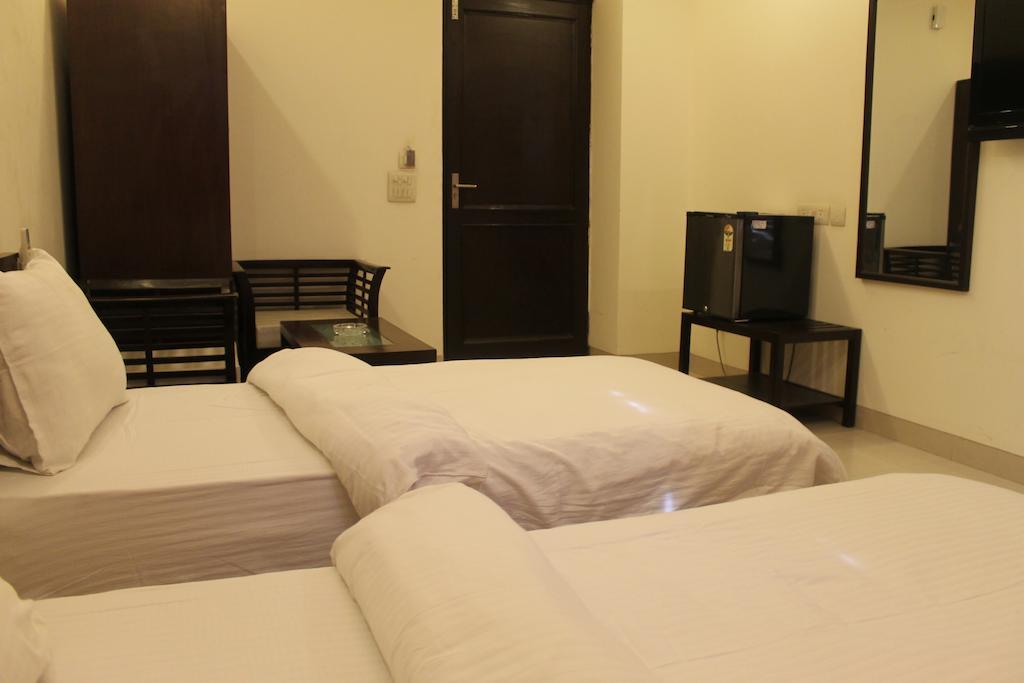 Airport Hotel Jet Inn Suites Нью-Делі Екстер'єр фото