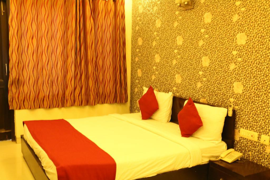 Airport Hotel Jet Inn Suites Нью-Делі Екстер'єр фото